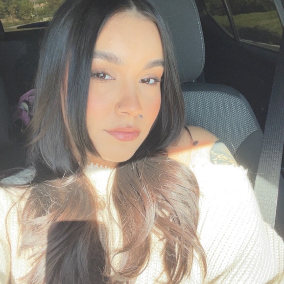 Meet your Posher, Lacey C. - Picture 2 of 3